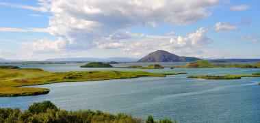 Groepsreizen naar het meer van Myvatn in IJsland