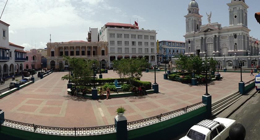 Parque Cespedes Santiago de Cuba