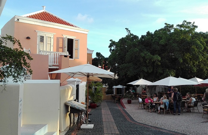 Hotel Kura Holanda